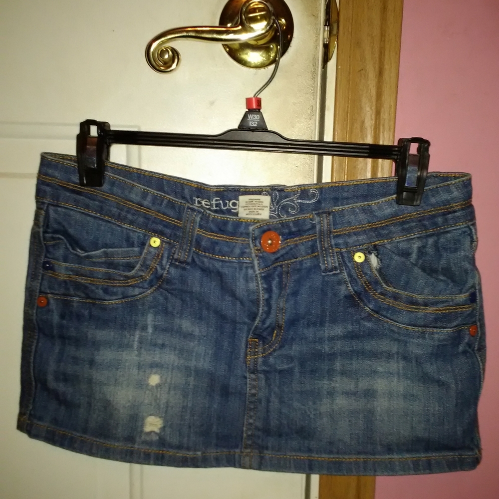 Refuge mini skirt